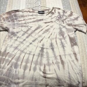 Women’s Tie-Dye distressed T-Shirt with rhinestones